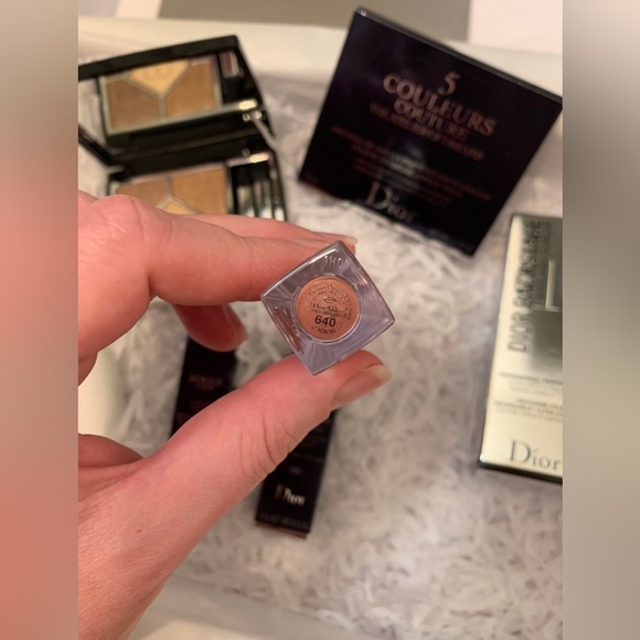 Dior - Picture 3 of 13